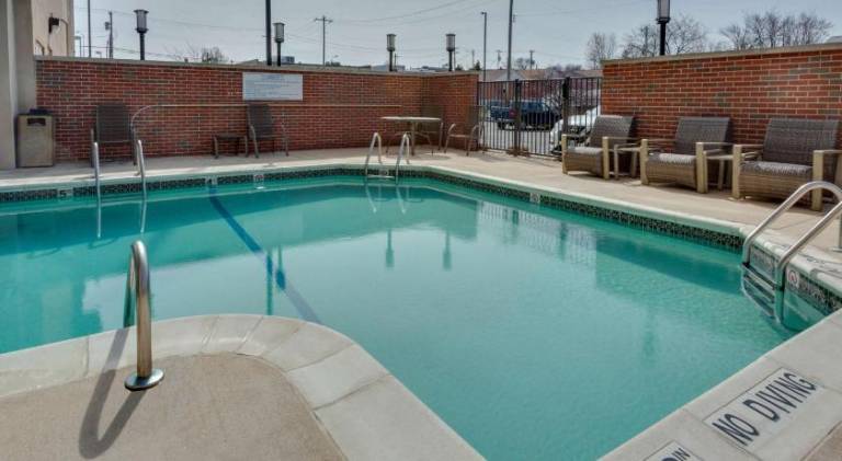 Drury Inn & Suites St. Louis near Forest Park — photo 4