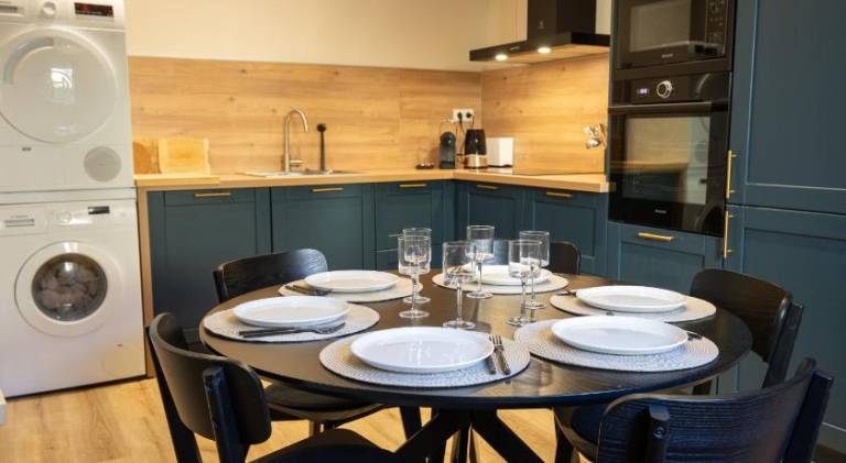 Apartment with 4 rooms for 8 persons in L'Isle-sur-la-Sorgue