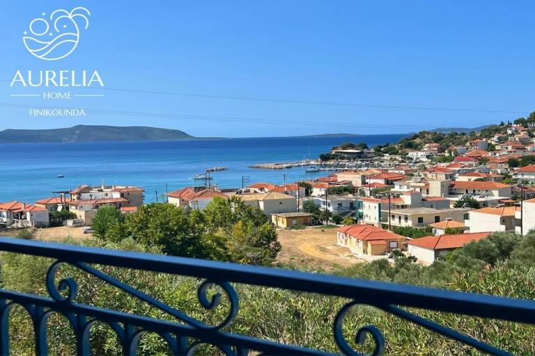 σπίτι Paralia Finikounta