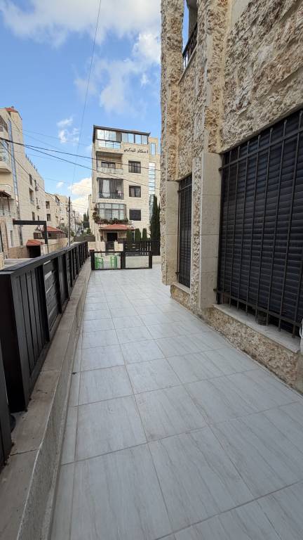Child-friendly lovely apartment with garden & patio | City view | Pets allowed — photo 5