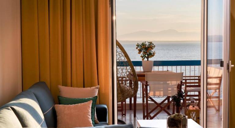 Rental apartment with patio in Thessaloniki