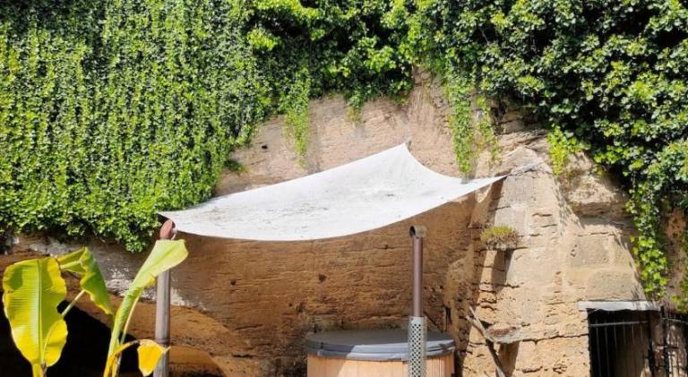 House with jacuzzi in Saumur