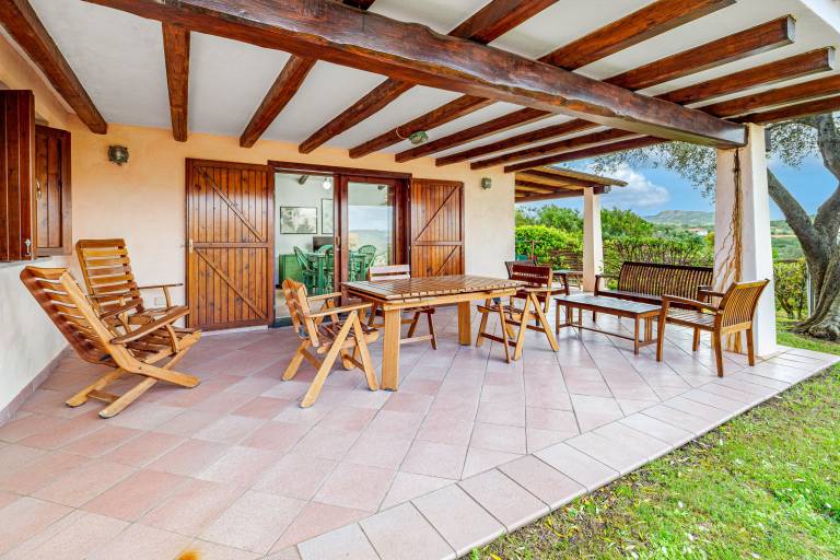 Villa with patio, garden & grill | Sea view — photo 4