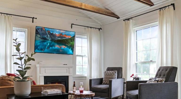 Charming vacation home | Pets are welcome — photo 4