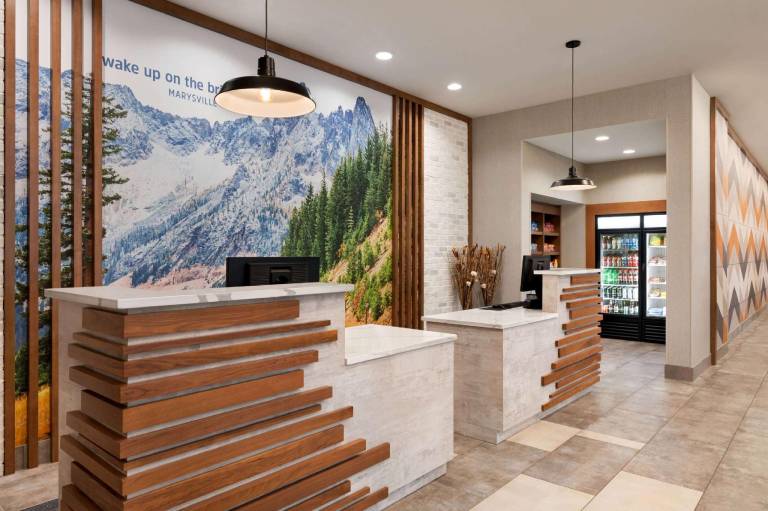 La Quinta Inn & Suites by Wyndham Marysville — photo 4