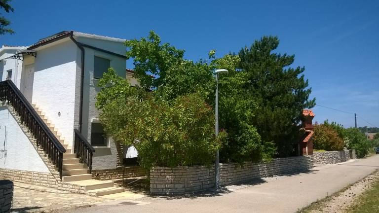 Lovely rental apartment with barbecue & garden | Pets allowed — photo 2