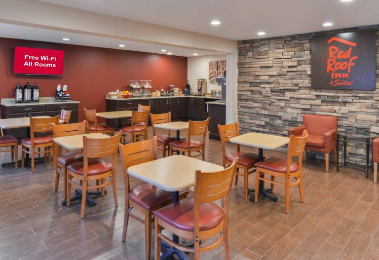 Red Roof Inn & Suites Danville, IL in Vermilion, AB