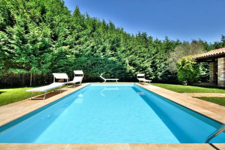 Fully equipped house with private pool, terrace & garden | Suitable for remote work | Pets are welcome — photo 2