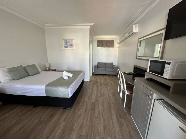 Motel  Gloucester