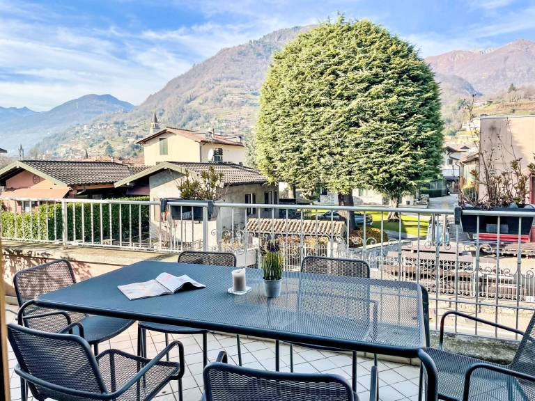 Apartment with terrace & garden | Nature view — photo 3