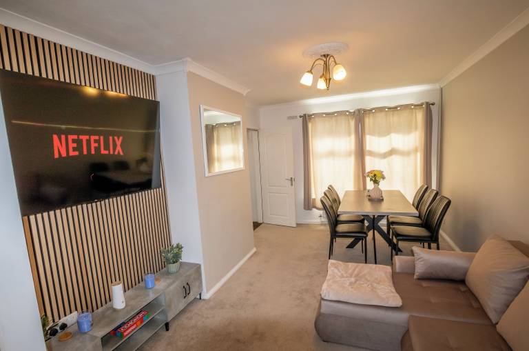 House  Stoke-on-Trent