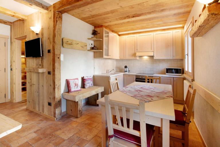 Holiday Apartment "Casa Clus Bormio 1" with Mountain View, Private Garden & Wi-Fi — photo 5
