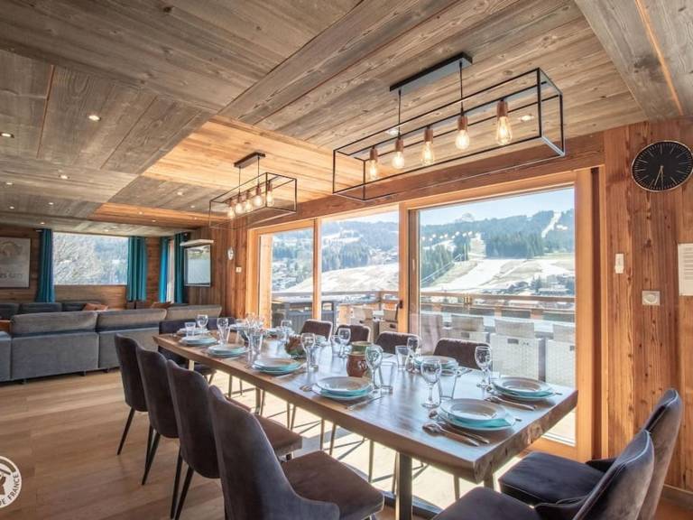 Fully equipped chalet with jacuzzi & BBQ | Next to the ski | Pets allowed — photo 4