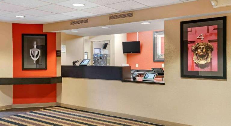 Extended Stay America Select Suites - Detroit - Farmington Hills — photo 5