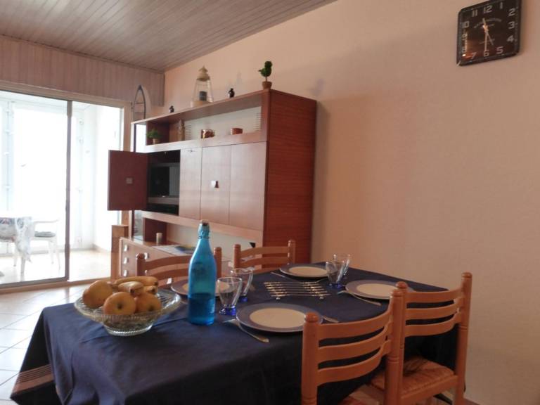 Spacious Studio 4 Pers. Saint-Gilles-Croix-de-Vie, Sea View, Balcony, Beach Access — photo 5