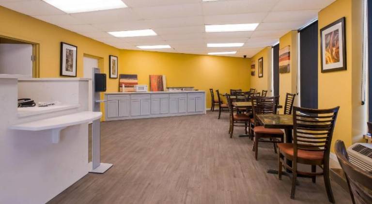 Econo Lodge Gretna - New Orleans — photo 2