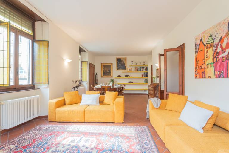 Rental apartment with patio | Next to Como Cathedral — photo 2