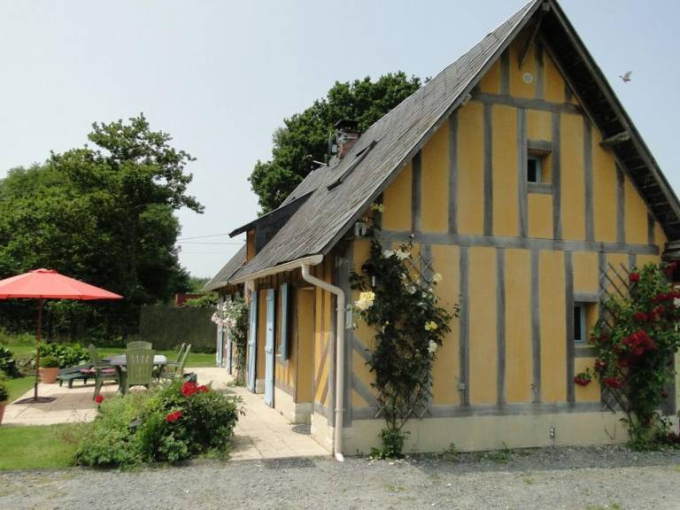 Cottage 'Le Pressoir' with Private Garden — photo 2