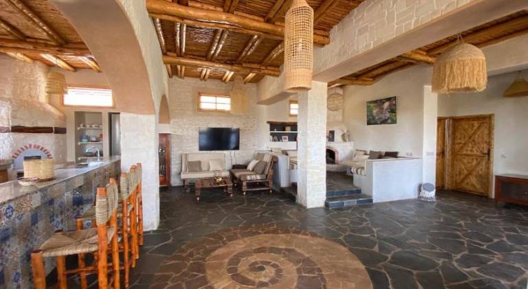 Spacious villa with pool | Pets are welcome — photo 2