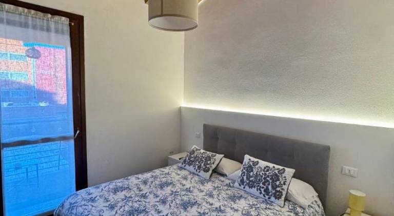 Apartment with 2 rooms for 5 persons — photo 2