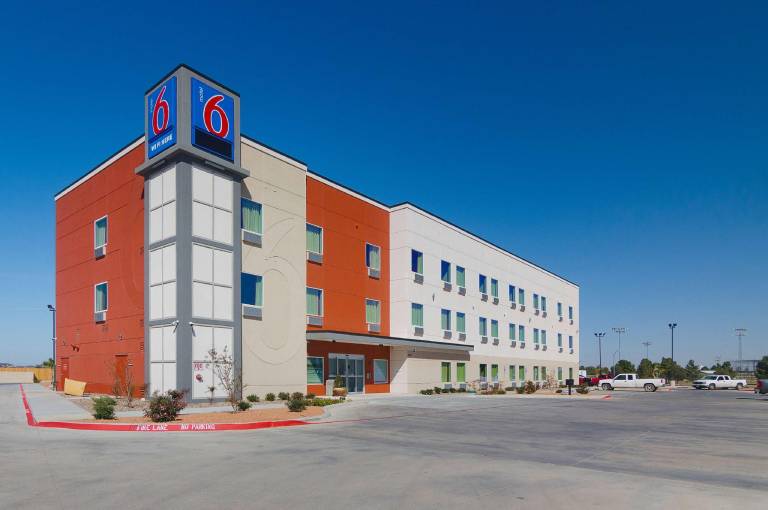 Motel 6 Midland TX