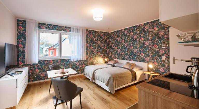 Bed & Breakfast  Zwenkau