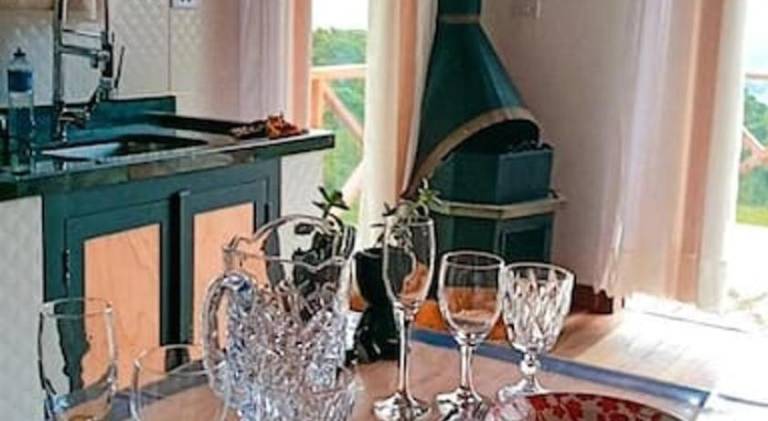Chalet with jacuzzi — photo 4
