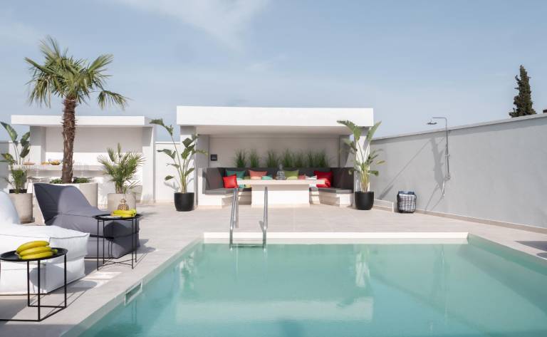 Children-friendly villa with patio, jacuzzi & BBQ | Next to the beach | Good for workation | Pets are welcome in Rhodes