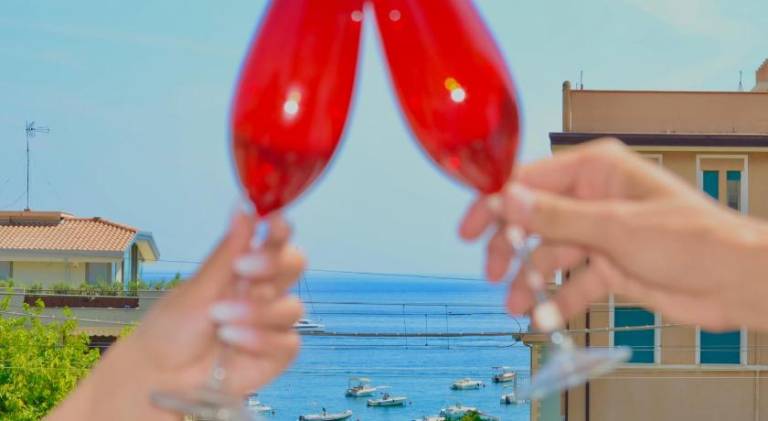 Rental apartment with 2 rooms for 6 persons in Taormina