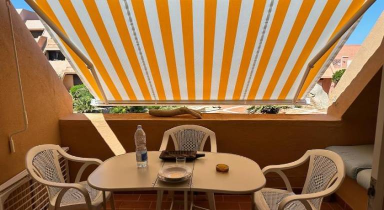 Rental apartment with garden & terrace — photo 4
