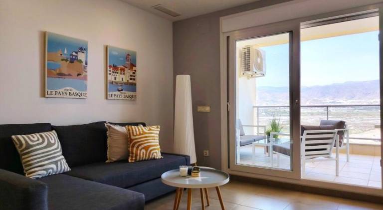 Rental apartment with pool | Beach nearby | Pet-friendly — photo 2
