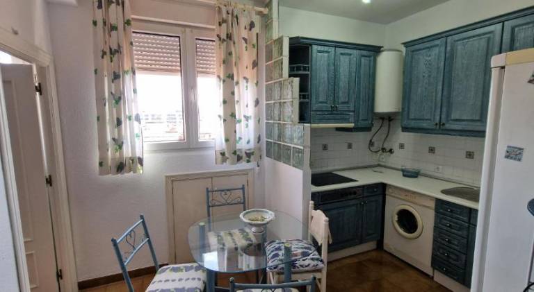 Apartment with 1 room for 4 persons — photo 3