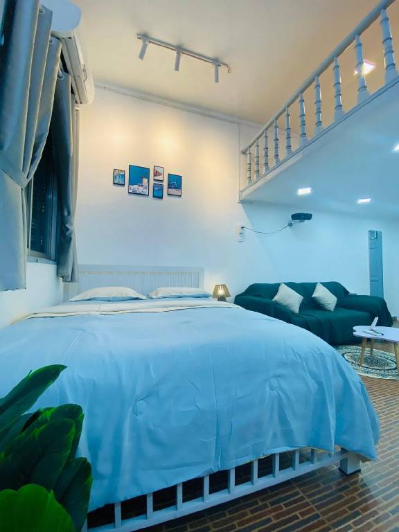 Pleasant apartment with patio | Next to Bến Thành Market | Dogs allowed in Ho Chi Minh City