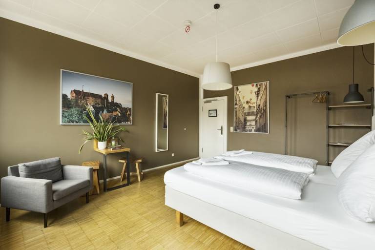 Hostel Altstadt - St. Lorenz