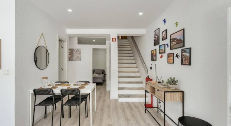 Holiday apartment with jacuzzi & BBQ — photo 4