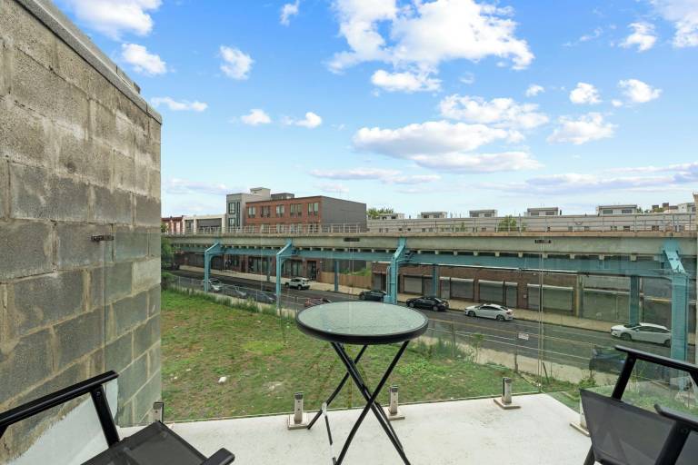 Apartment  Fairhill