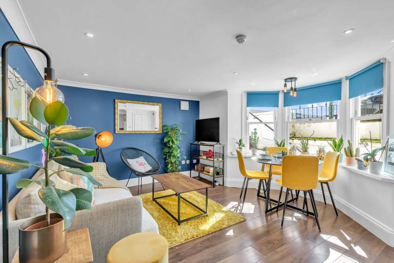 Rental apartment | Close to Brighton Palace Pier — photo 2