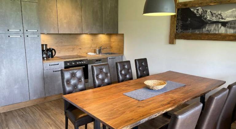 Chalet with terrace, yard & sauna | Ski nearby | Pets allowed — photo 3