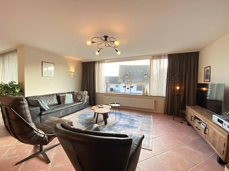 Family-friendly wonderful holiday apartment with hot tub & yard | Next to the beach | Dogs allowed — photo 2