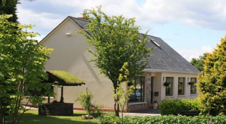 Bed and breakfast  Listowel