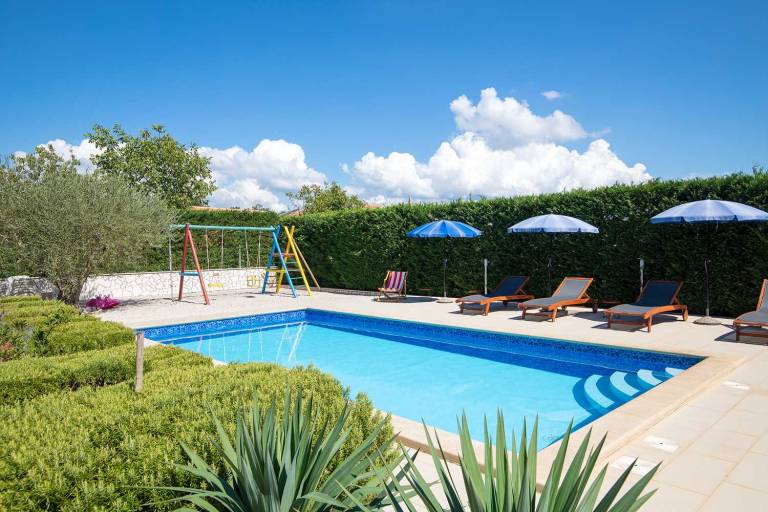 Fully equipped villa with private pool, terrace & yard | Pool view | Pets are welcome in Porec
