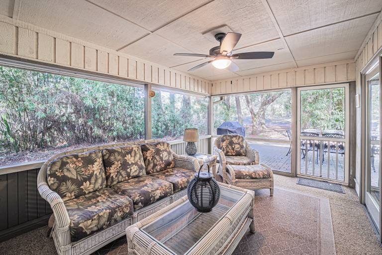 House with hot tub, barbecue & private pool | Nature view — photo 5