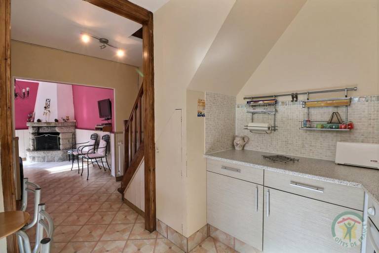 Pleasant gite with patio, BBQ & yard | Pets are welcome — photo 3