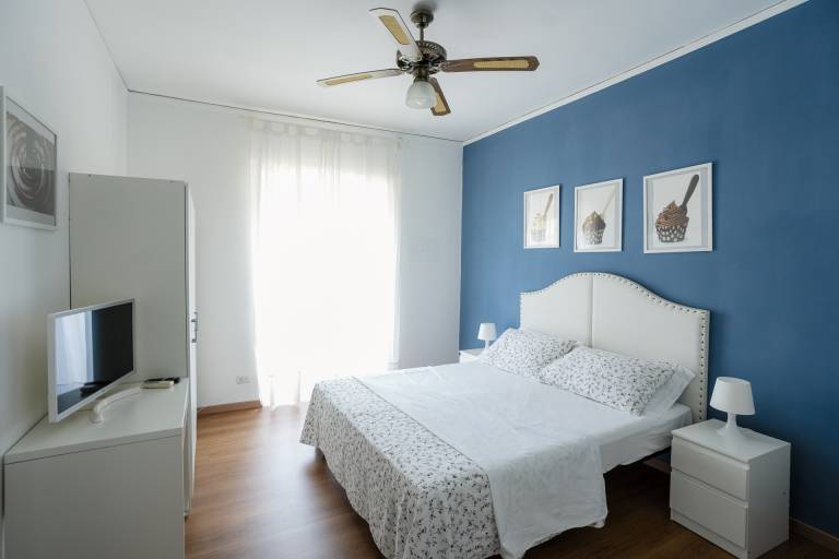 Rental apartment with yard & terrace — photo 4
