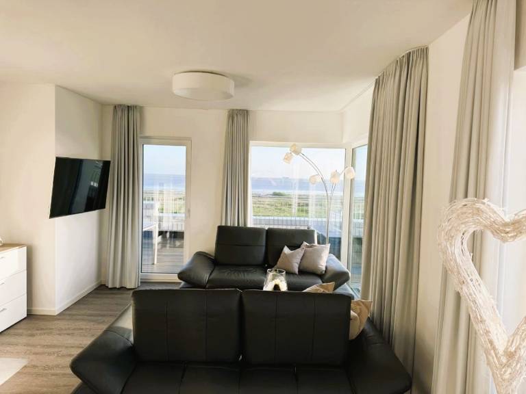 Exklusive, hochwertige Ferienwohnung, Sauna, großer Balkon, Meerblick, strandnah — photo 5
