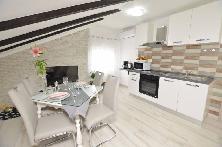 Apartments Viktoria — photo 5