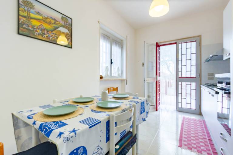 Holiday apartment with 2 rooms for 4 persons — photo 5