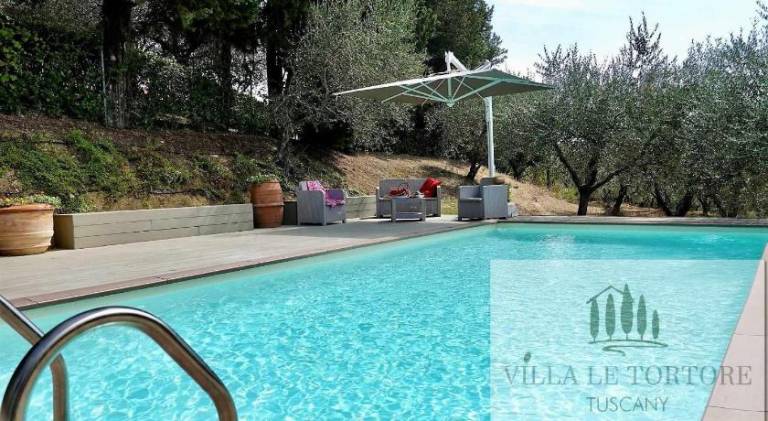 Villa with pool & jacuzzi in Siena