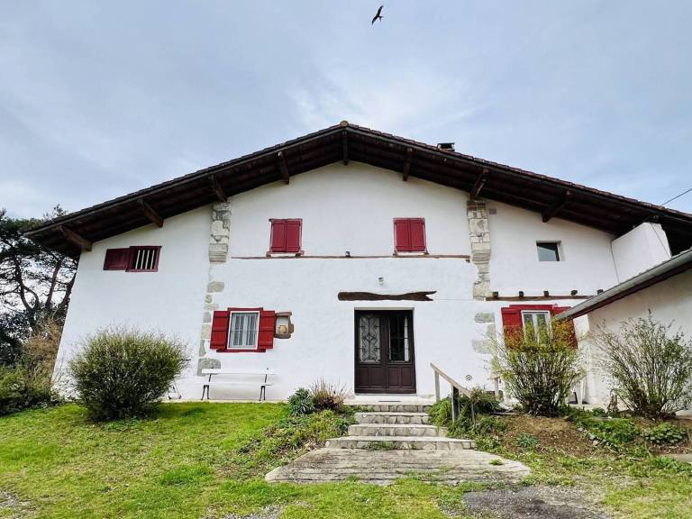 Maison de vacances  Louhossoa