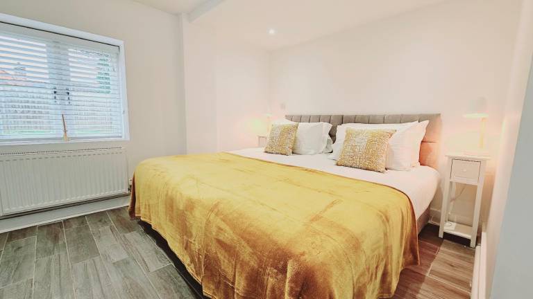 Apartment Aldershot